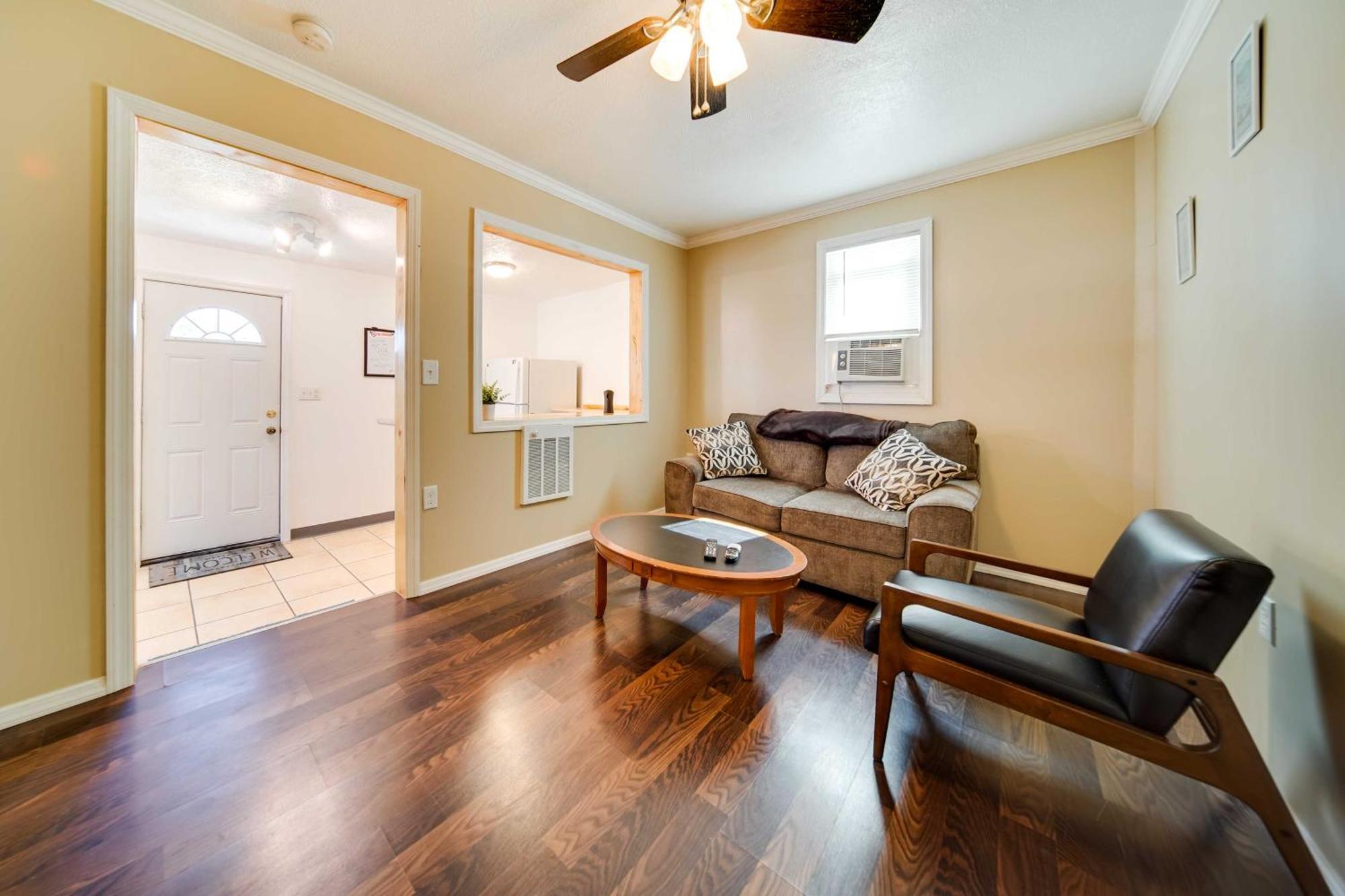 Geneva Cottage With Patio - Walk To Park, Lake Erie! Extérieur photo