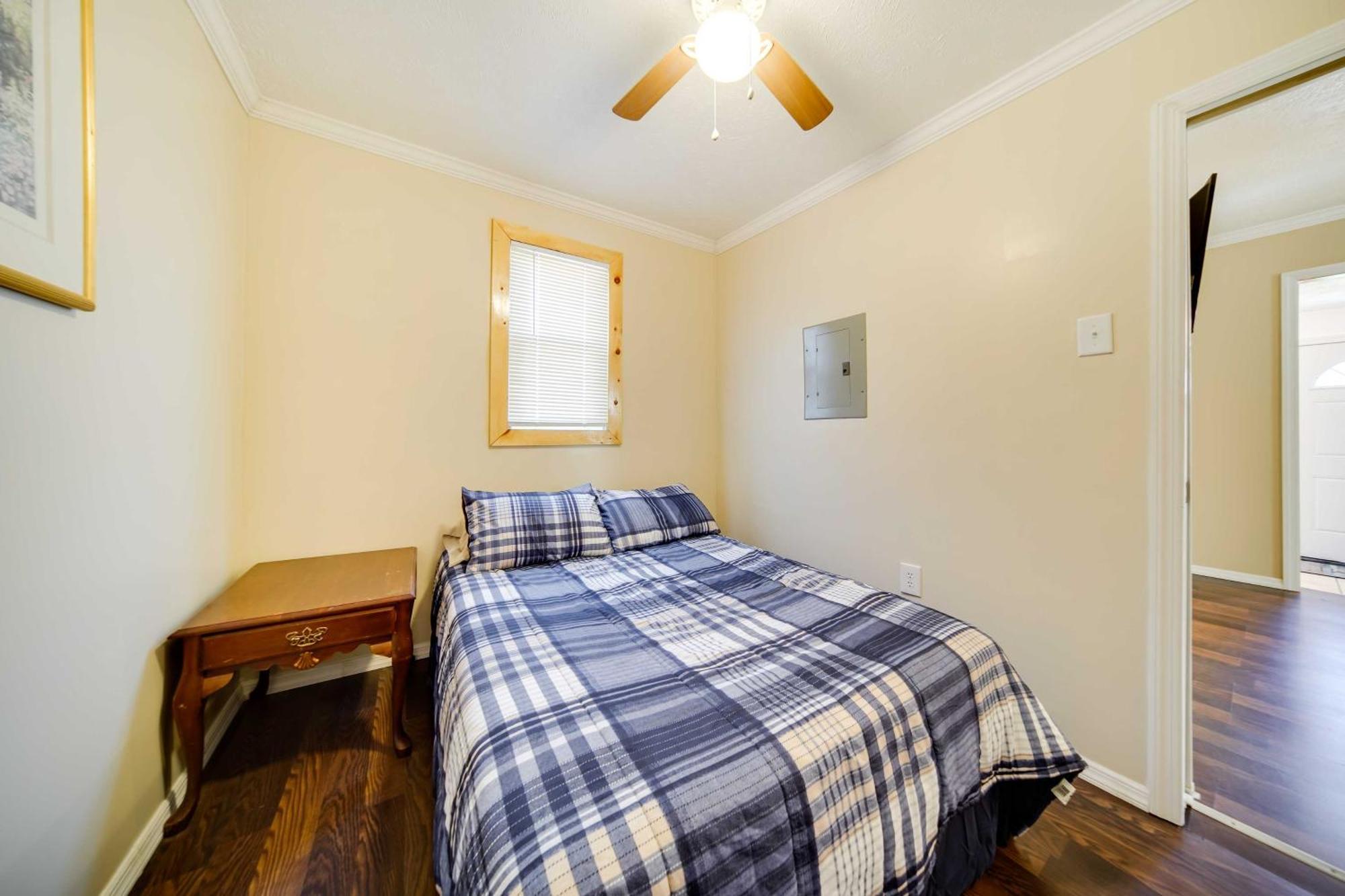 Geneva Cottage With Patio - Walk To Park, Lake Erie! Extérieur photo